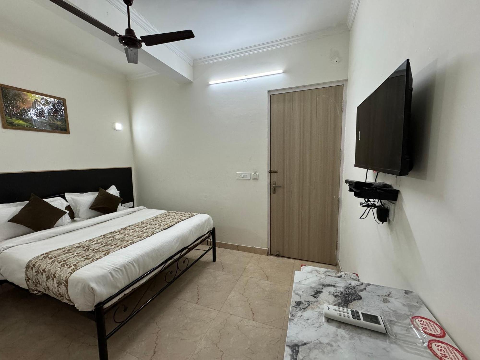 Airport Hotel Annexe New Delhi Eksteriør bilde